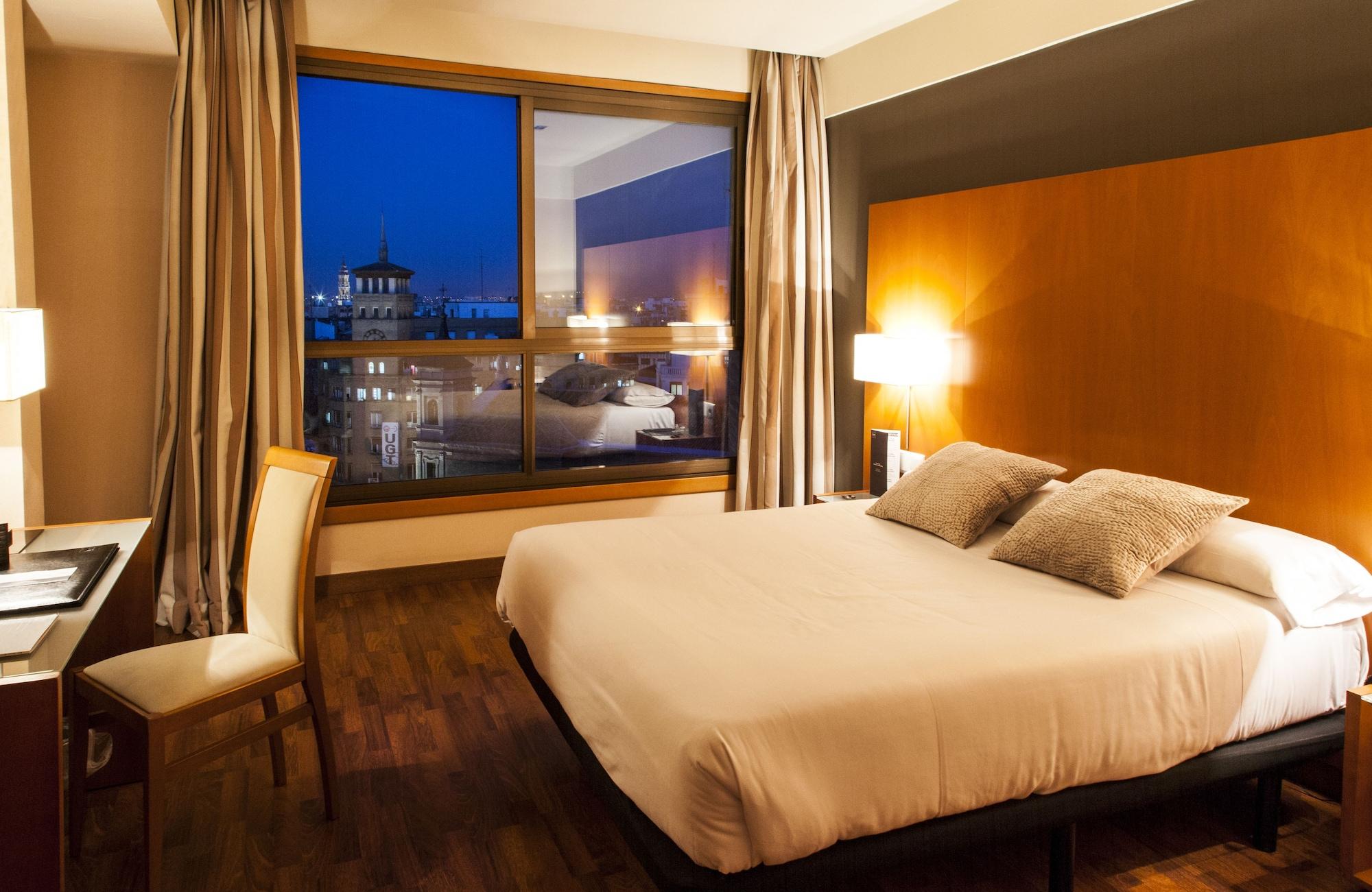 Zenit Don Yo Hotel Zaragoza Luaran gambar